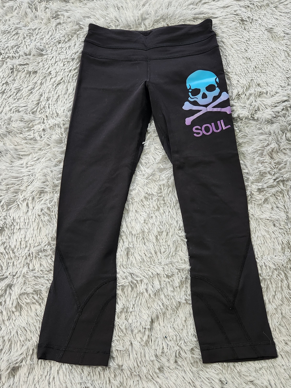 Lululemon x Soul Cycle Black Crop Skull Graphic Leggings